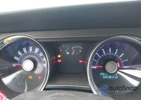 2012 Ford Mustang V6 из США, поврежденный, VIN 1ZVBP8EMXC5210575